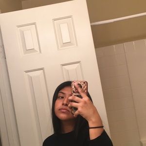 Meet your Posher, Zury